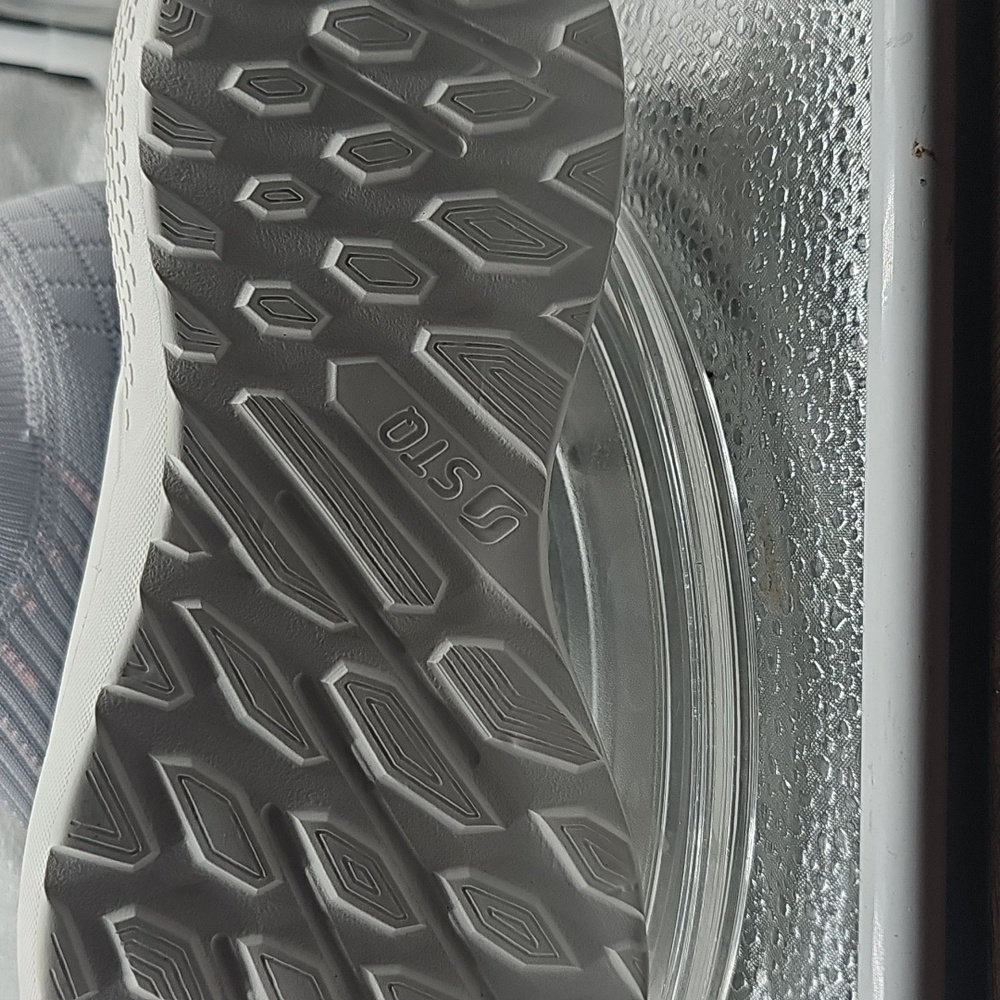 A Gray Slip- On Shoes Sz 8 - Picture 8 of 9